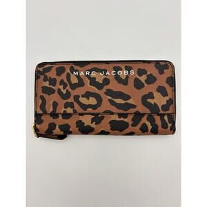 Marc Jacobs Animal Print Continental Wallet Brown Black Leopard Zip Around